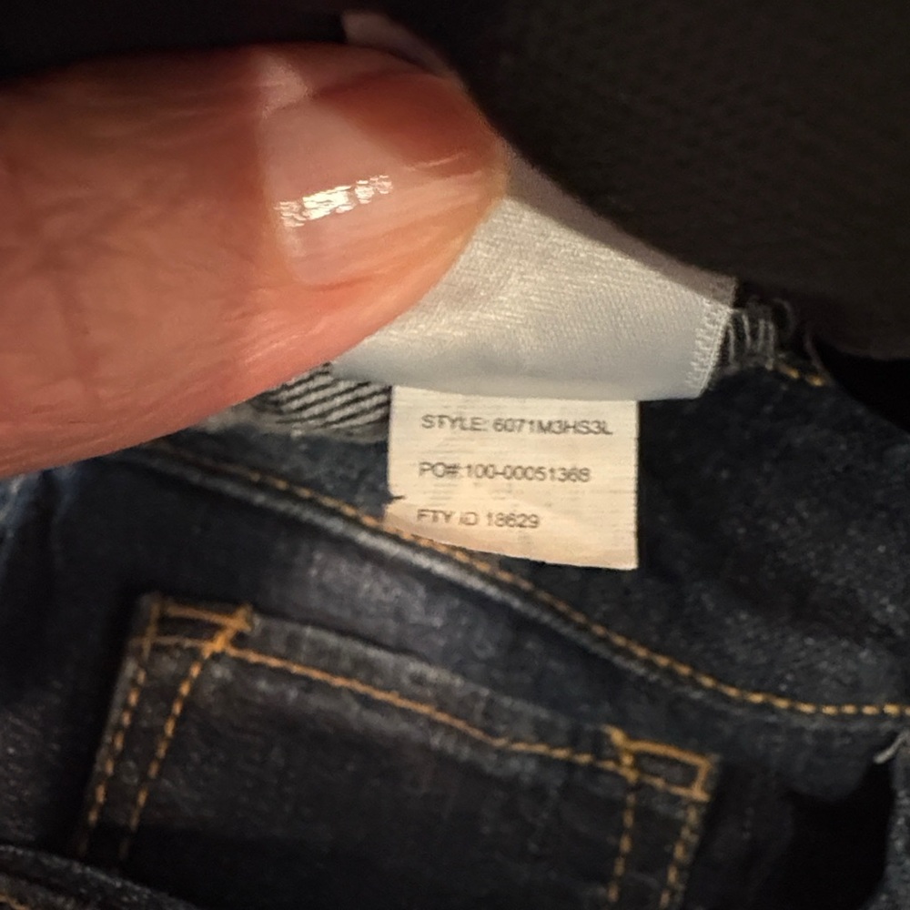 Women’s jean - Picture 5 of 5